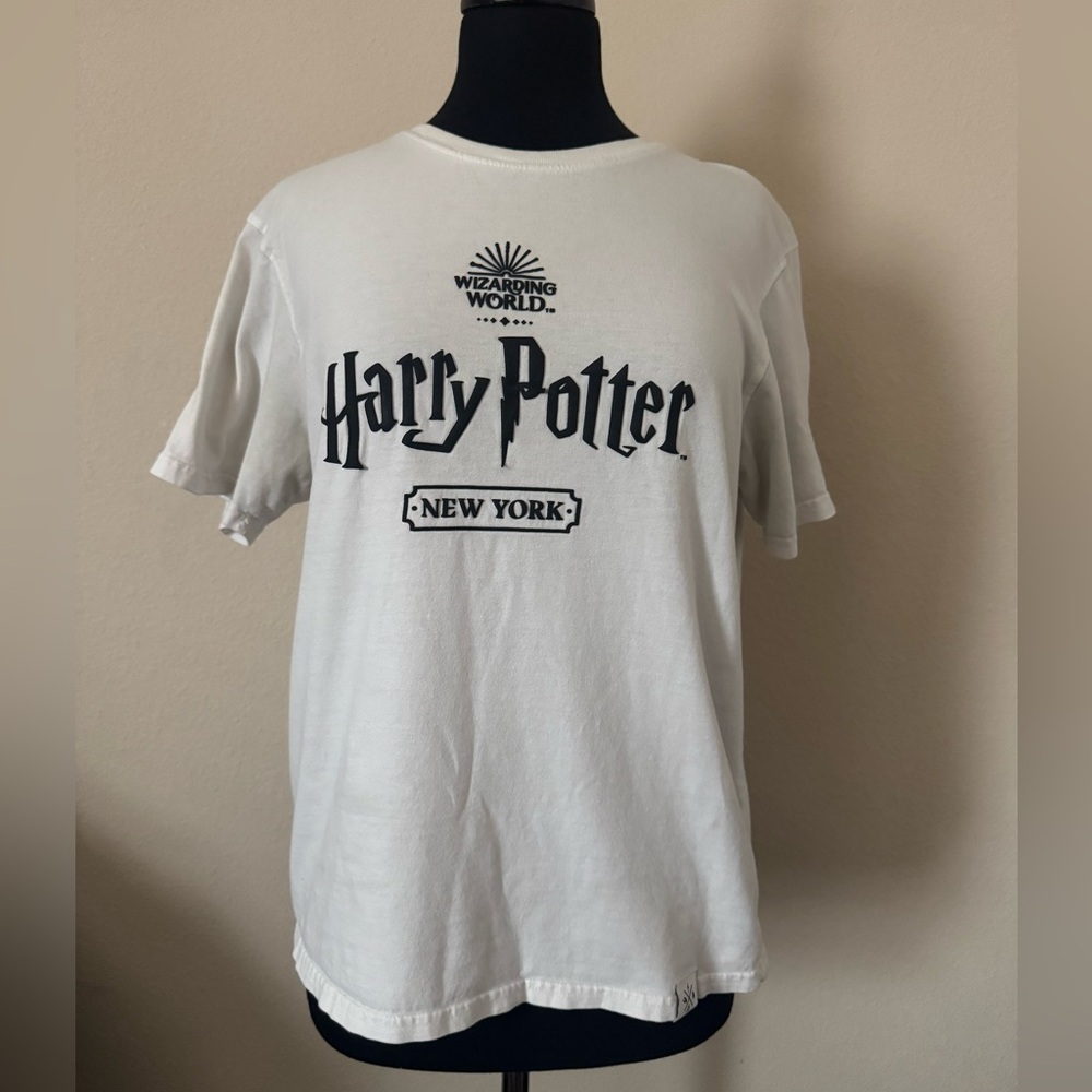 Harry Potter New York White Felt Graphic Short Sleeve Shirt Size M